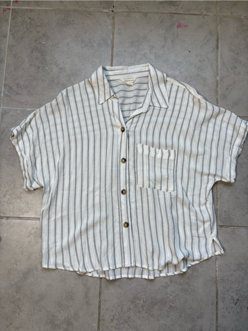 Aeropostale button down collared shirts bundle. Oversized gauze stripes casual - Picture 4 of 5